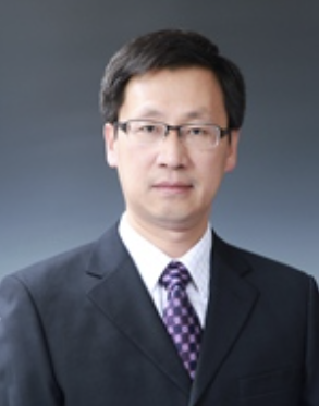 宋士吉证件照